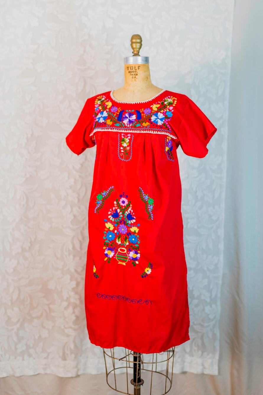 Vintage 90s Red Mexican Embroidered Midi Dress Oaxacan Folk Dress Boho XS Small